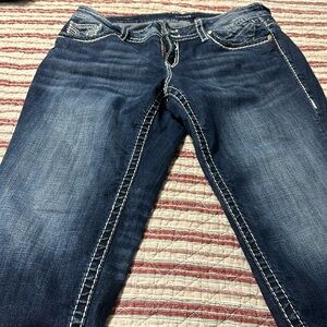 Women’s Jean capris